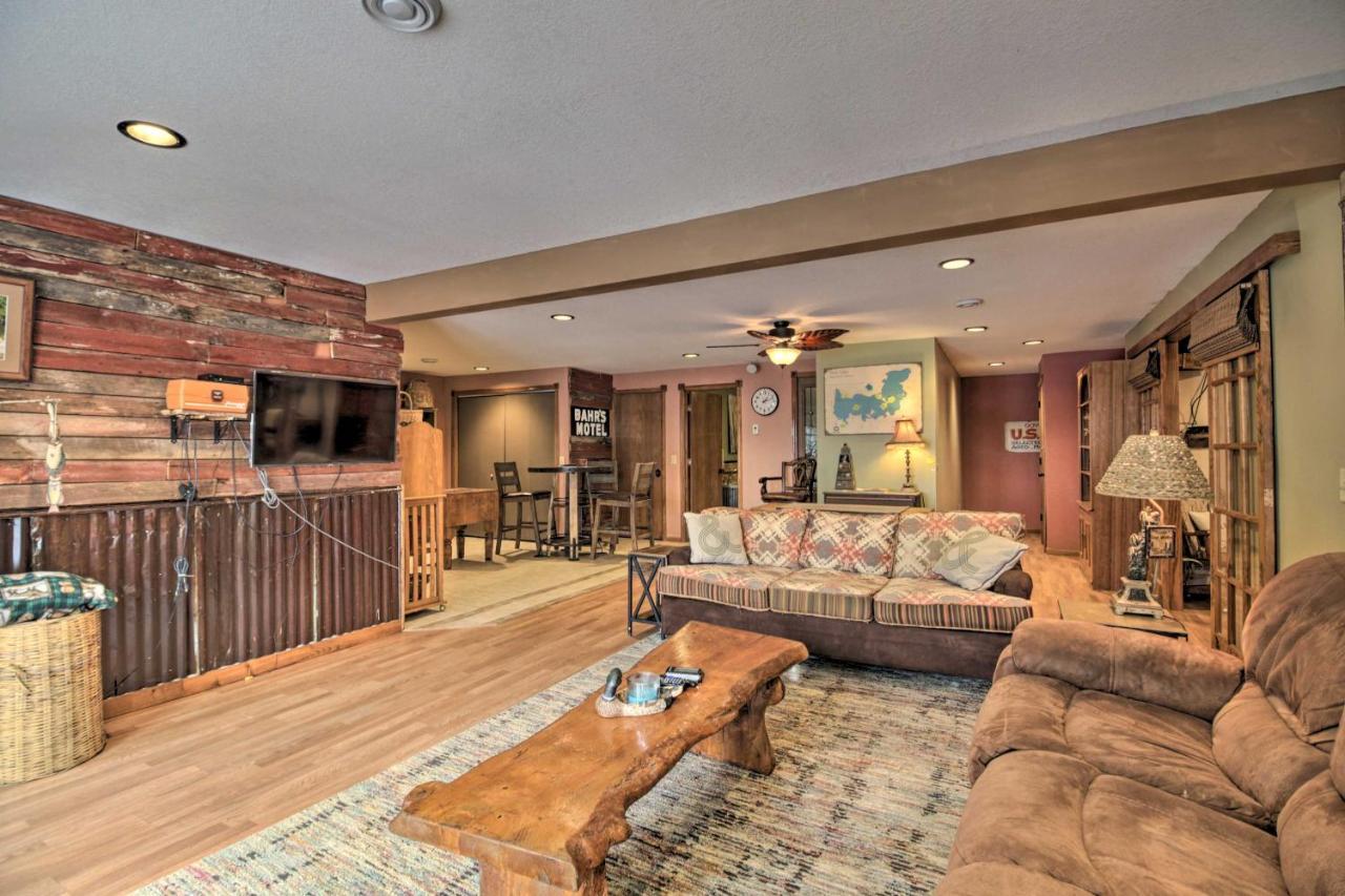 Lakefront Deer River Apt With Dock, Fire Pit And Patio Exterior photo