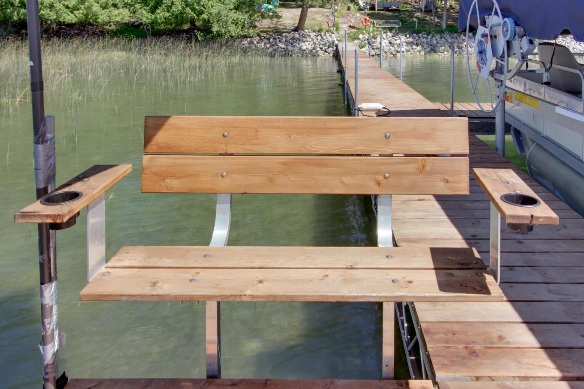 Lakefront Deer River Apt With Dock, Fire Pit And Patio Exterior photo
